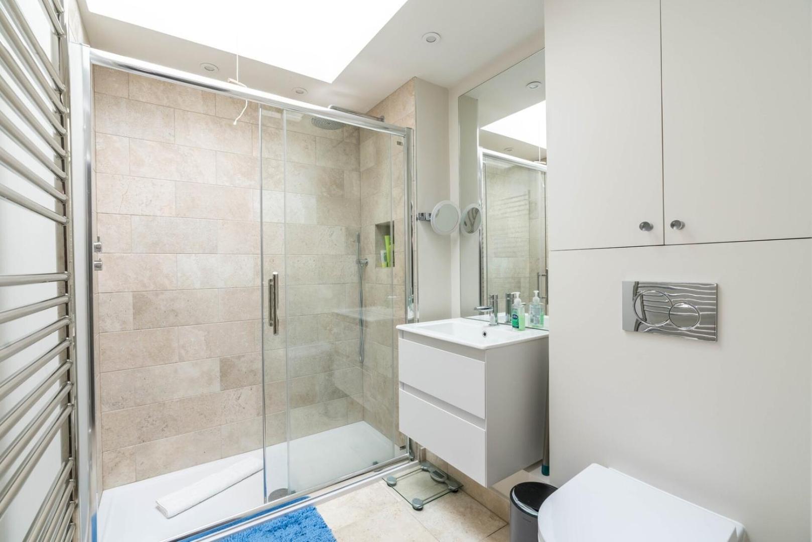 Charming 2Bd House With Garden In Hammersmith London Exterior photo